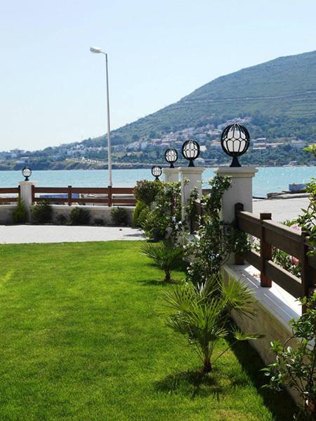 Nemrut Bay Otel Yenifoca Εξωτερικό φωτογραφία